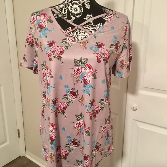 Beautiful Floral Strappy Top - Picture 3 of 5